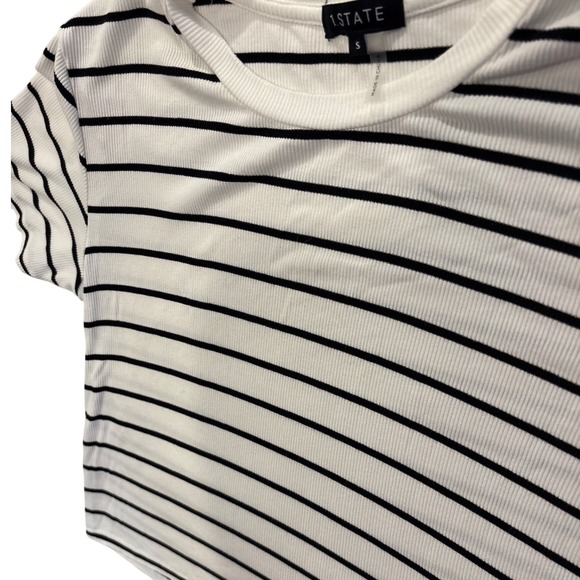 1.STATE Women's Striped Ribbed Knit Short Sleeve Crop Top - Size Small - Picture 1 of 9